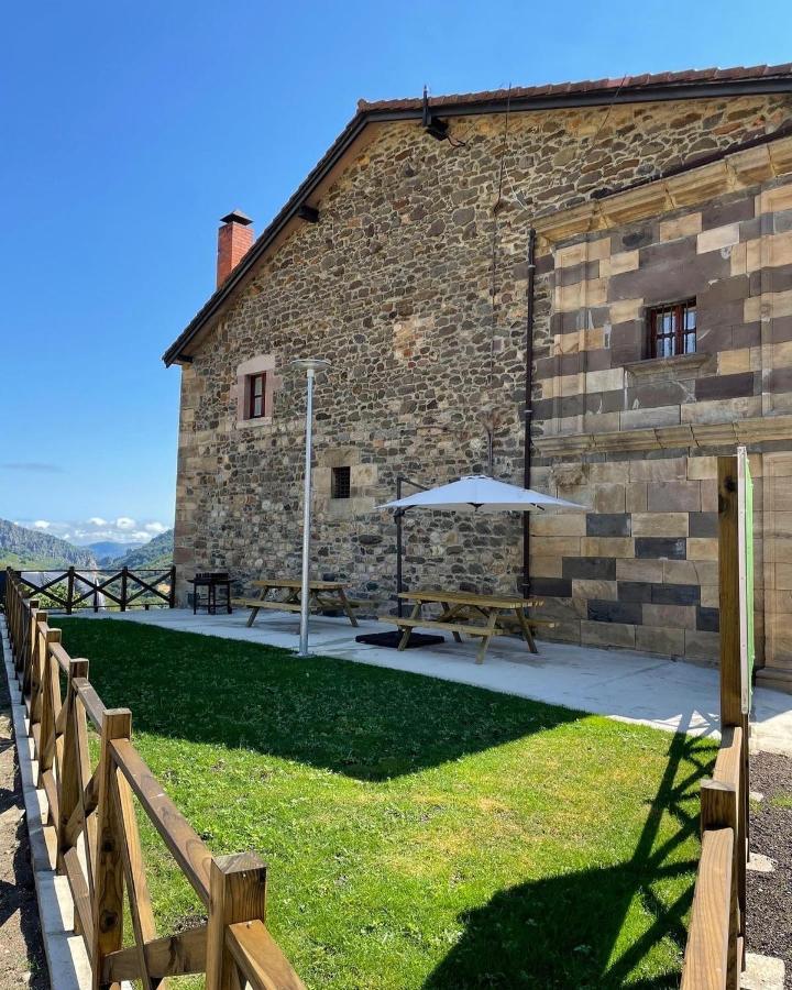 La Casona De Lombrana, En Polaciones Exterior foto